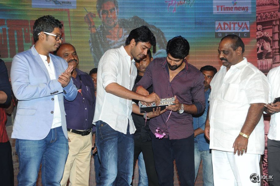 Mosagallaku-Mosagadu-Movie-Audio-Launch